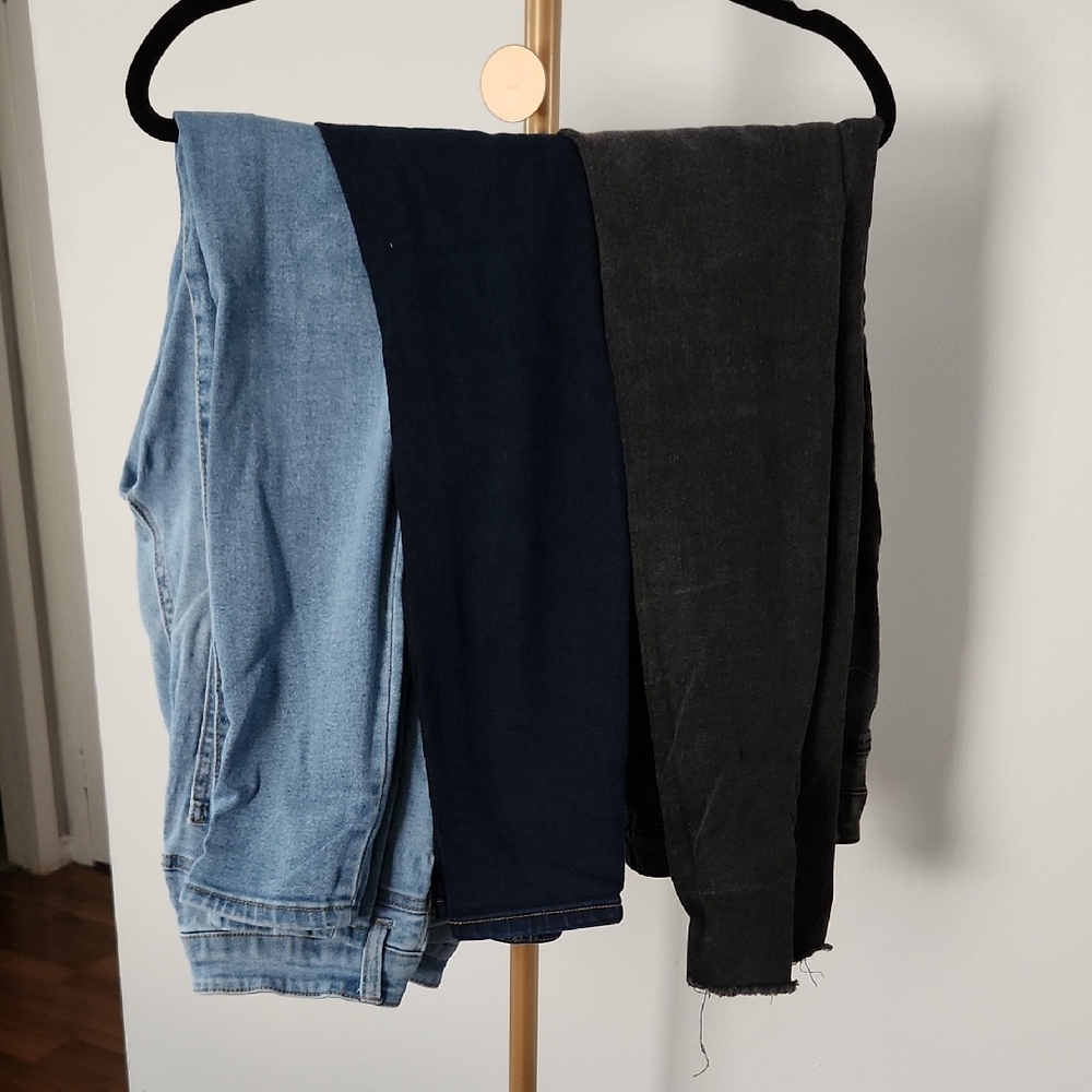 Refuge Denim Miami Black Jeans Bundle Size 9